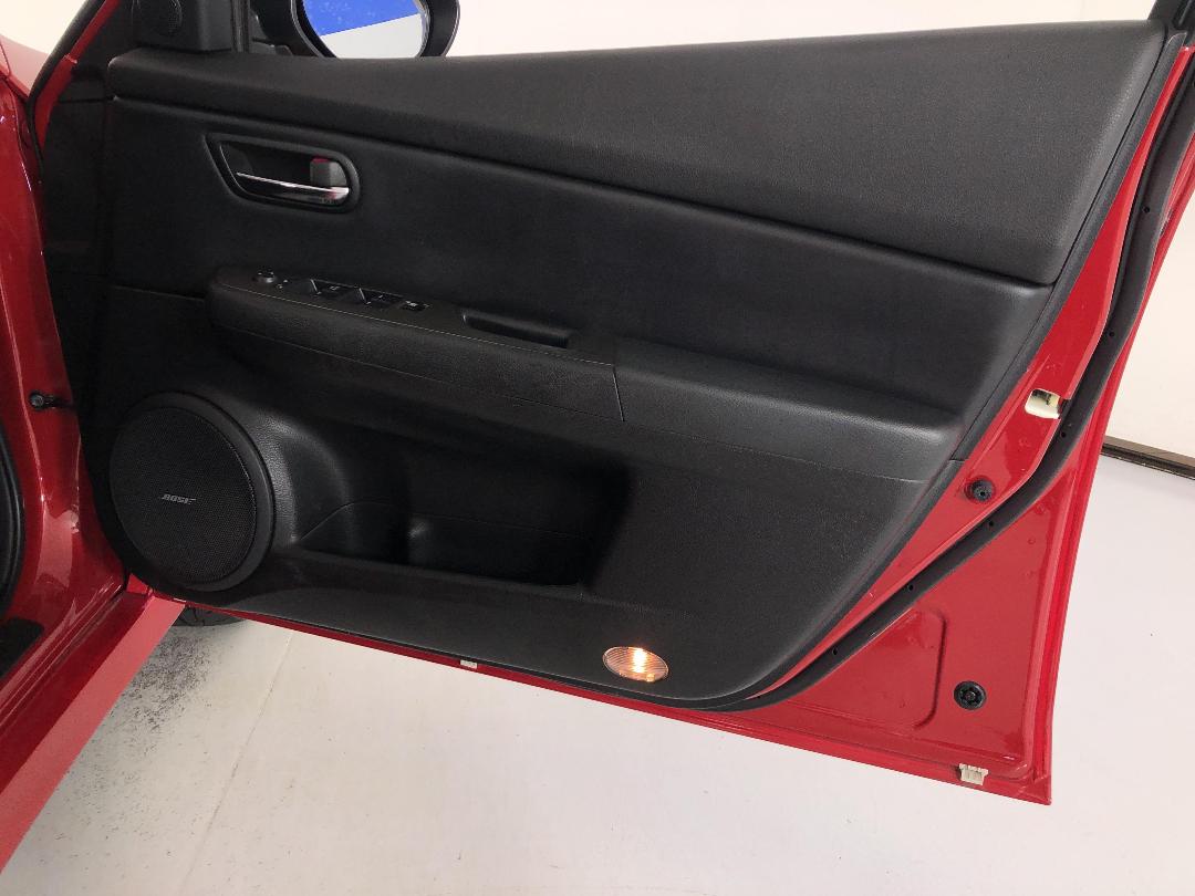 Photo '15' of Mazda Mazda6