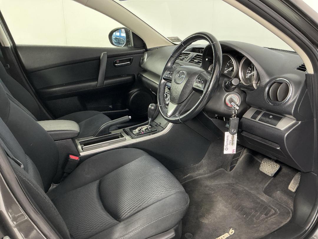 Photo '16' of Mazda Mazda6