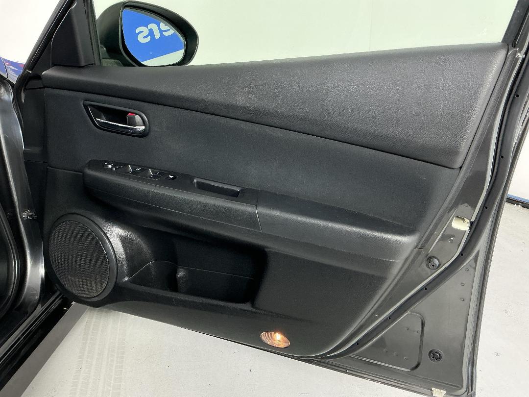 Photo '15' of Mazda Mazda6