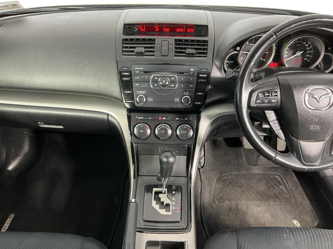 Photo '18' of Mazda Mazda6