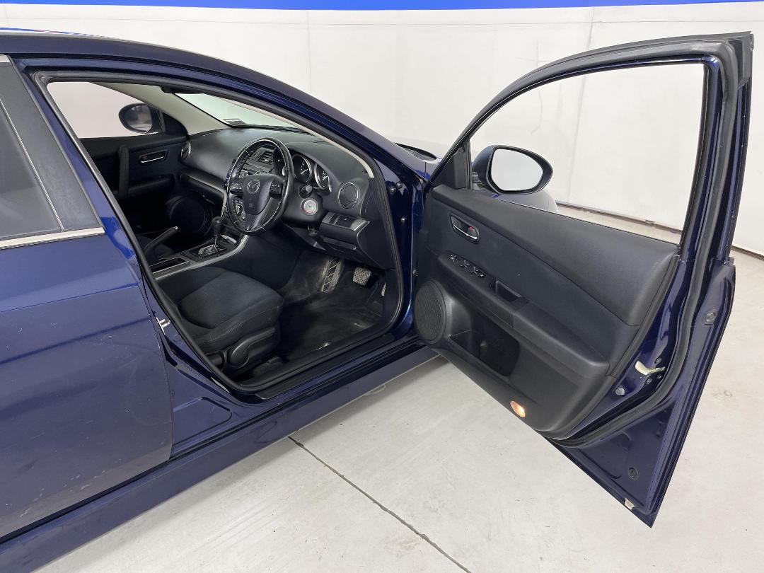 Photo '15' of Mazda Mazda6 Photo '15' of Mazda Mazda6