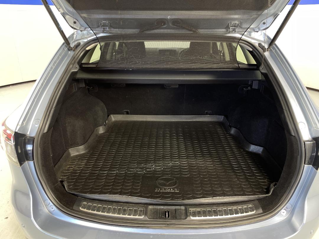 Photo '14' of Mazda Mazda6