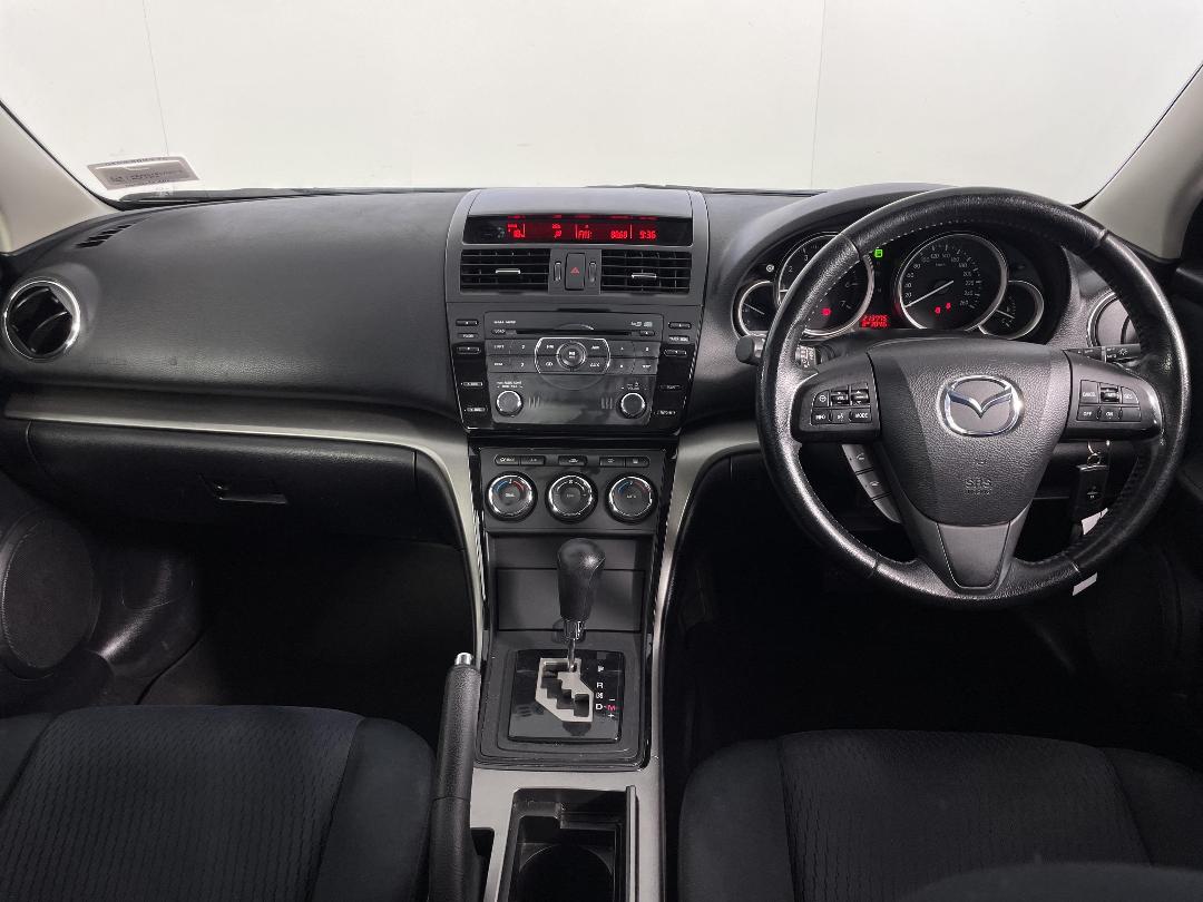 Photo '18' of Mazda Mazda6