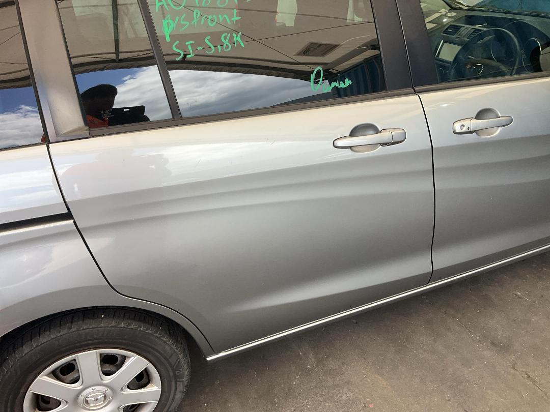 Photo '16' of Mazda Premacy