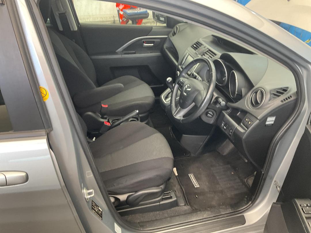 Photo '21' of Mazda Premacy