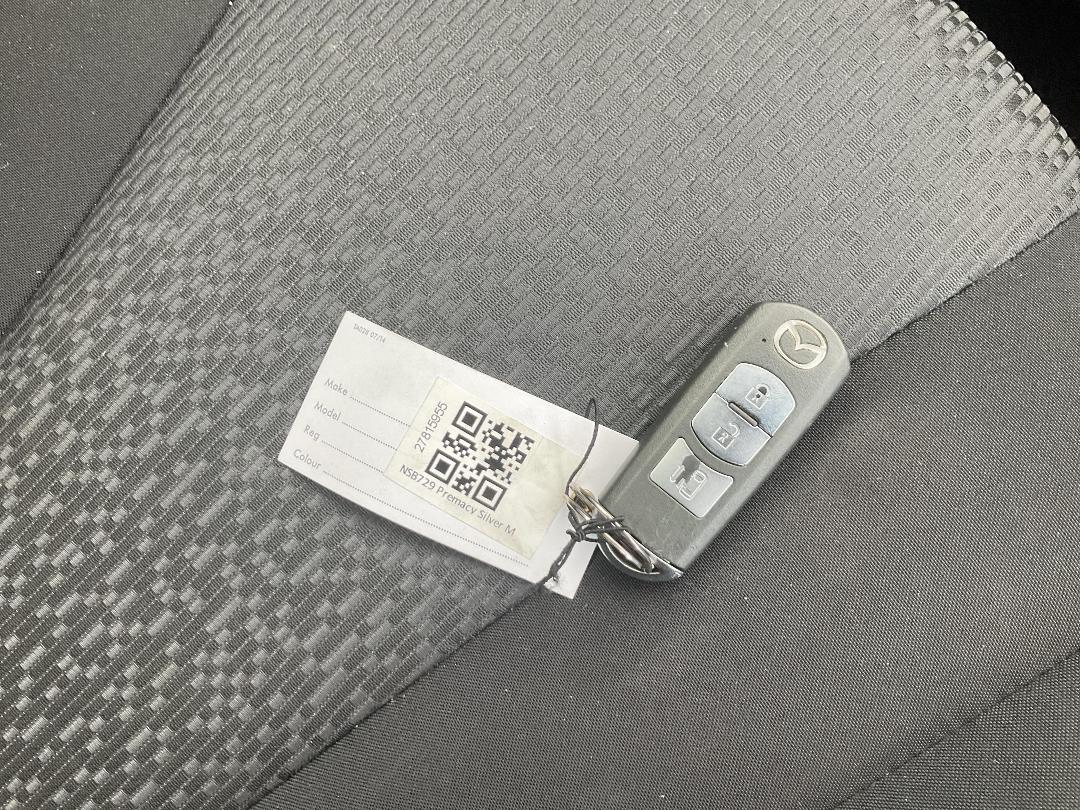 Photo '20' of Mazda Premacy