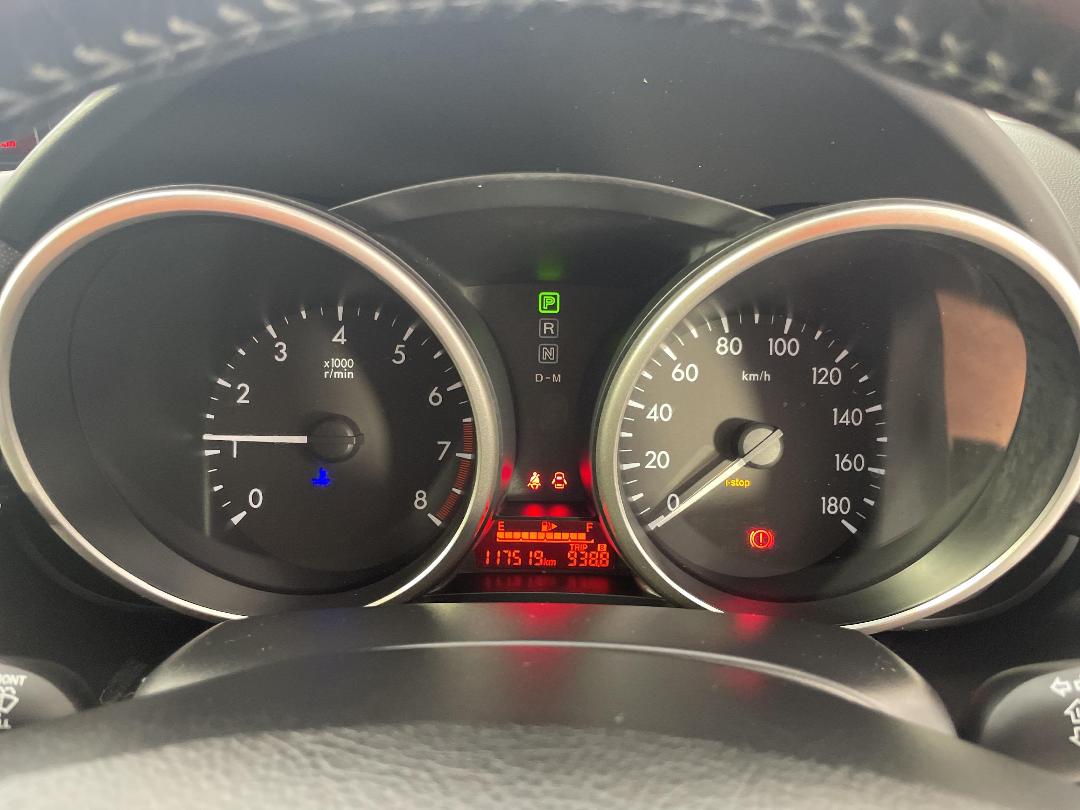 Photo '21' of Mazda Premacy