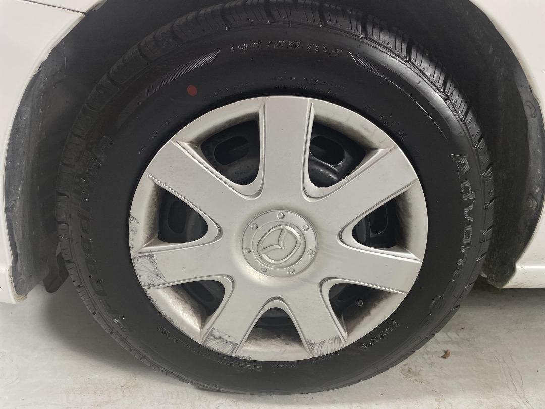 Photo '10' of Mazda Premacy