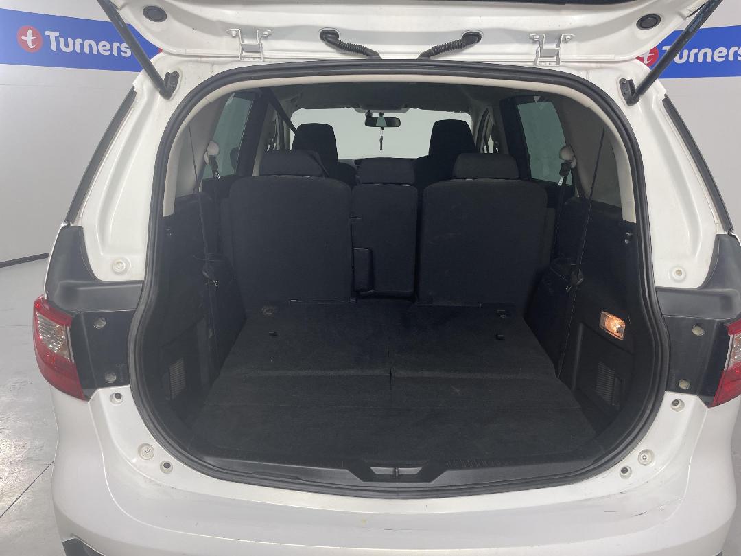 Photo '14' of Mazda Premacy