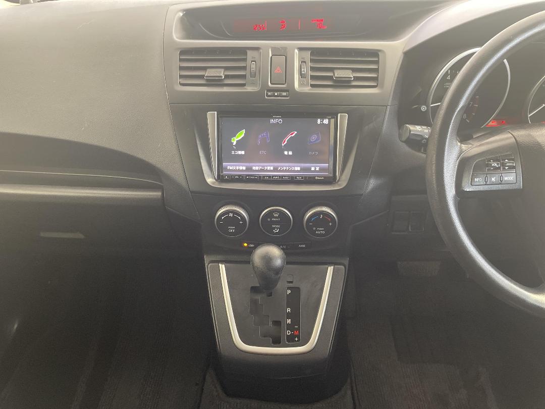 Photo '18' of Mazda Premacy