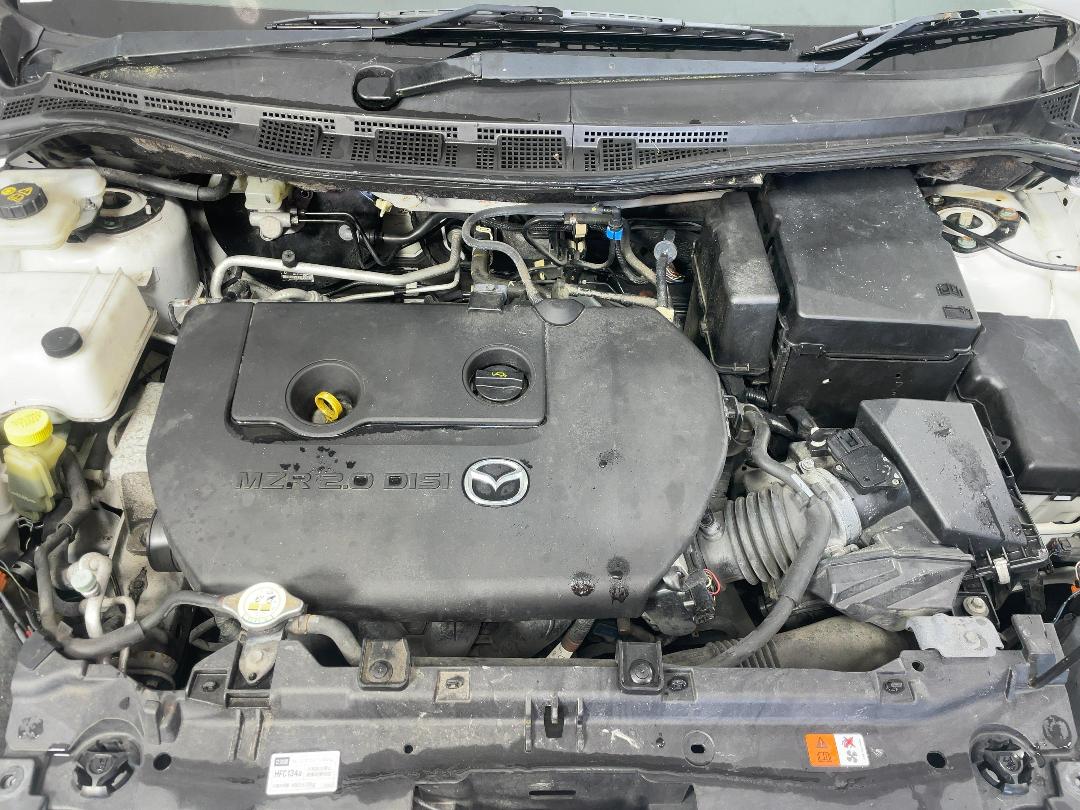 Photo '13' of Mazda Premacy