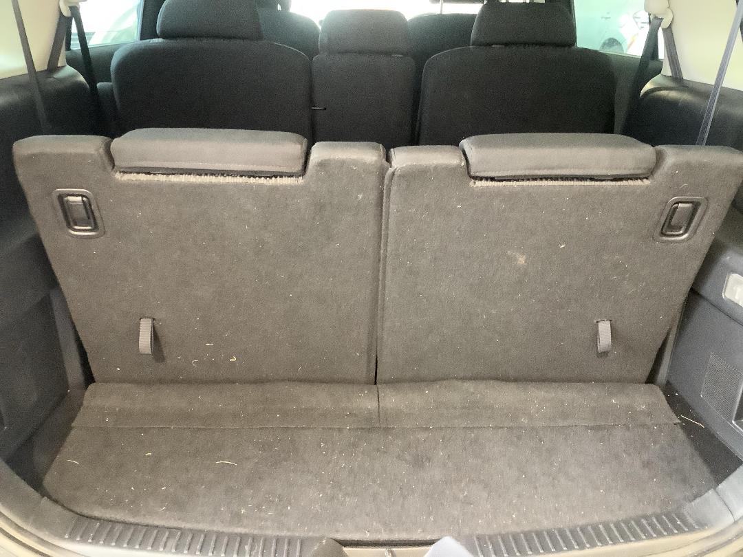 Photo '8' of Mazda Premacy