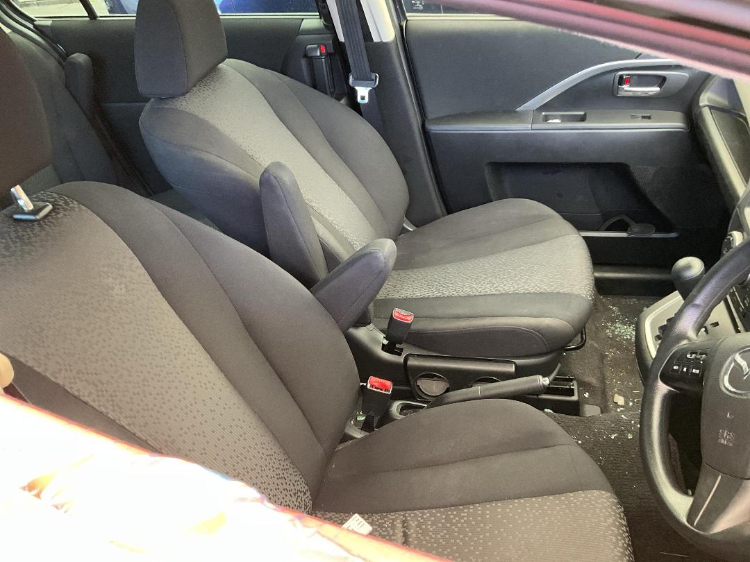 Photo '15' of Mazda Premacy