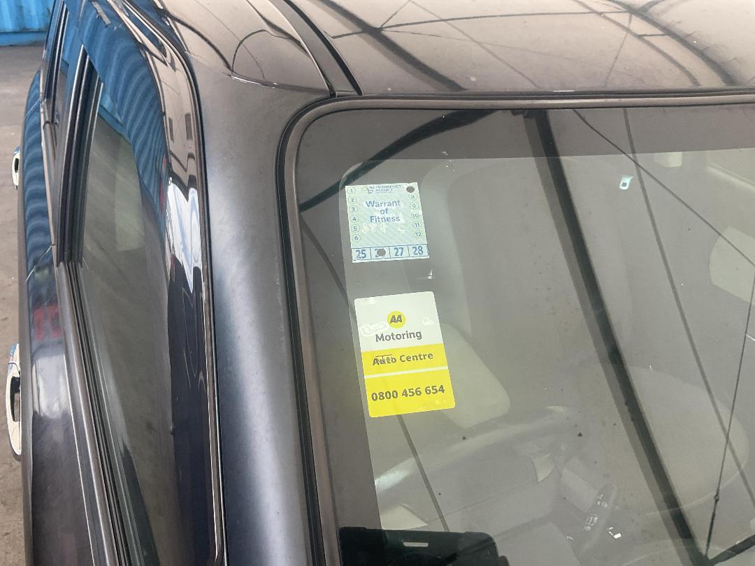 Photo '9' of Mazda Verisa