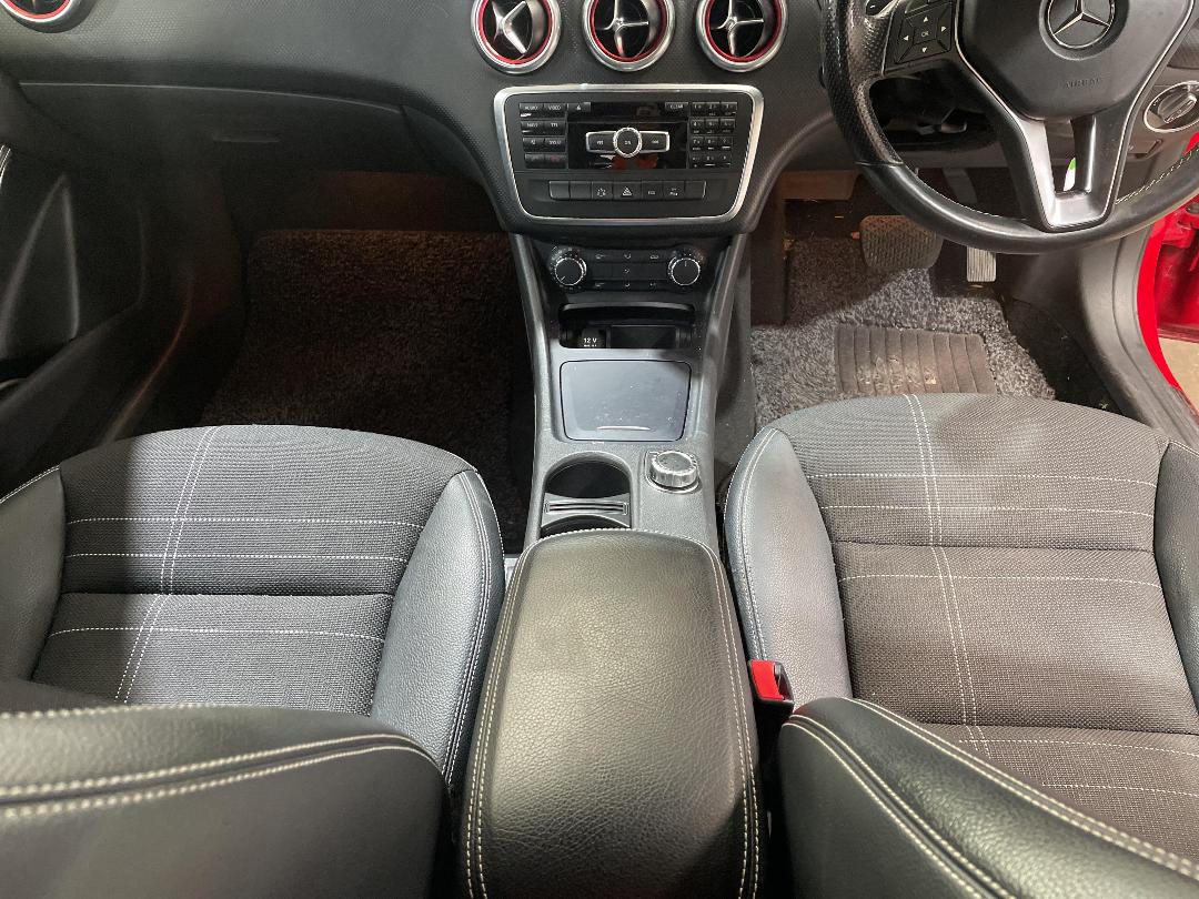 Photo '21' of Mercedes-Benz A180