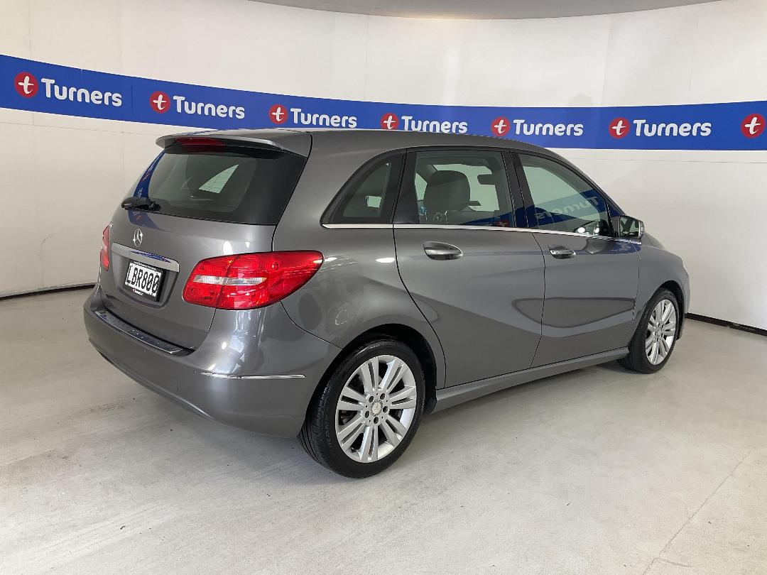 Photo '7' of Mercedes-Benz B-Class