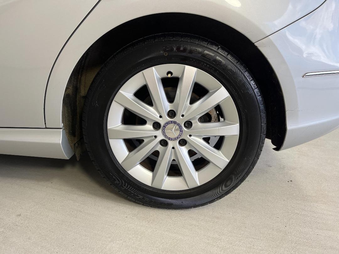 Photo '11' of Mercedes-Benz B180