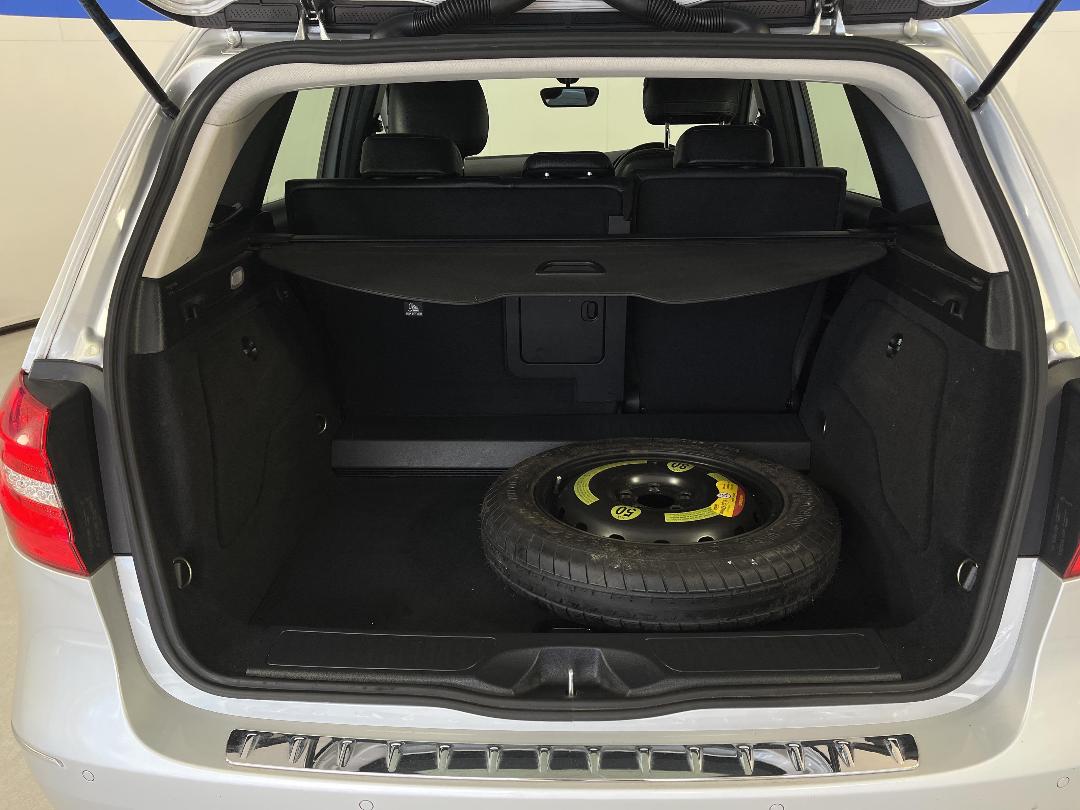 Photo '14' of Mercedes-Benz B180