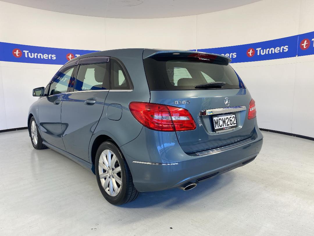 Photo '5' of Mercedes-Benz B180 Photo '5' of Mercedes-Benz B180