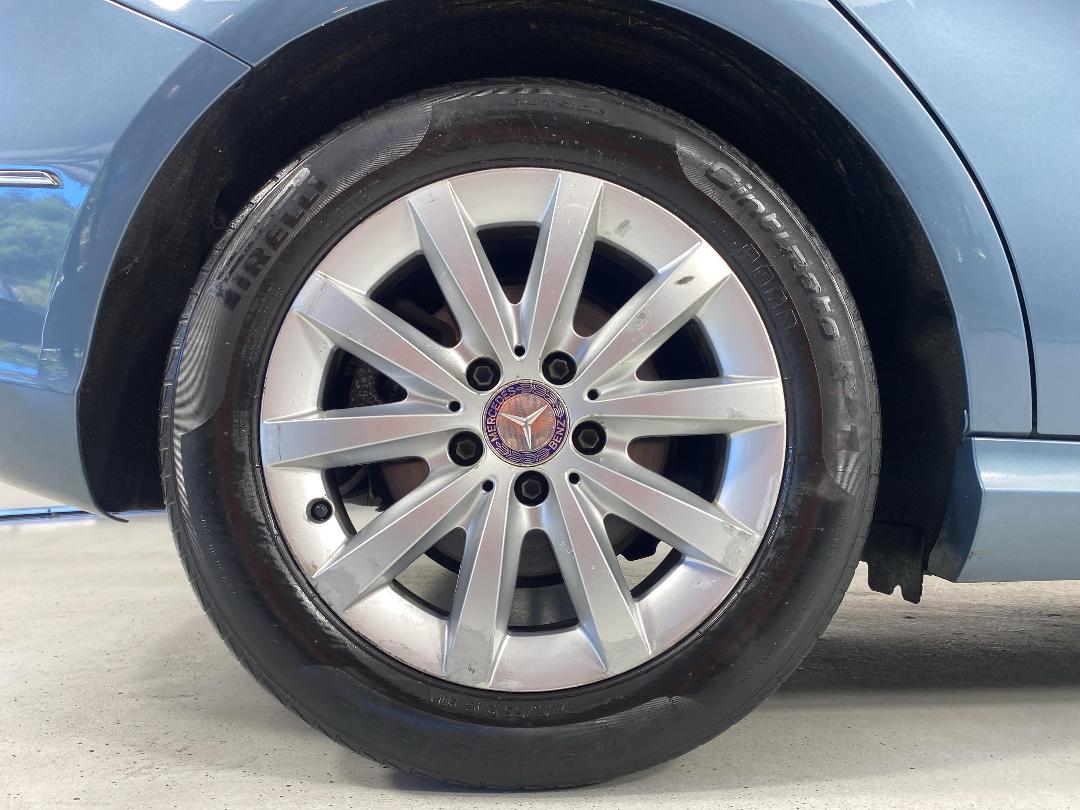 Photo '12' of Mercedes-Benz B180 Photo '12' of Mercedes-Benz B180