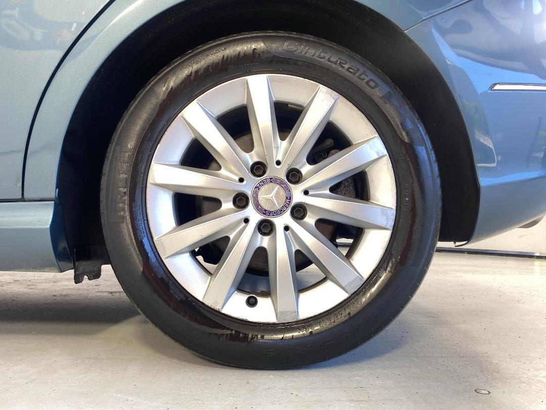 Photo '11' of Mercedes-Benz B180 Photo '11' of Mercedes-Benz B180