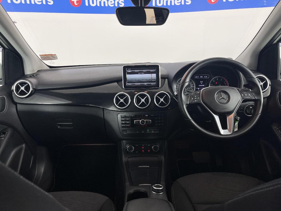 Photo '17' of Mercedes-Benz B180