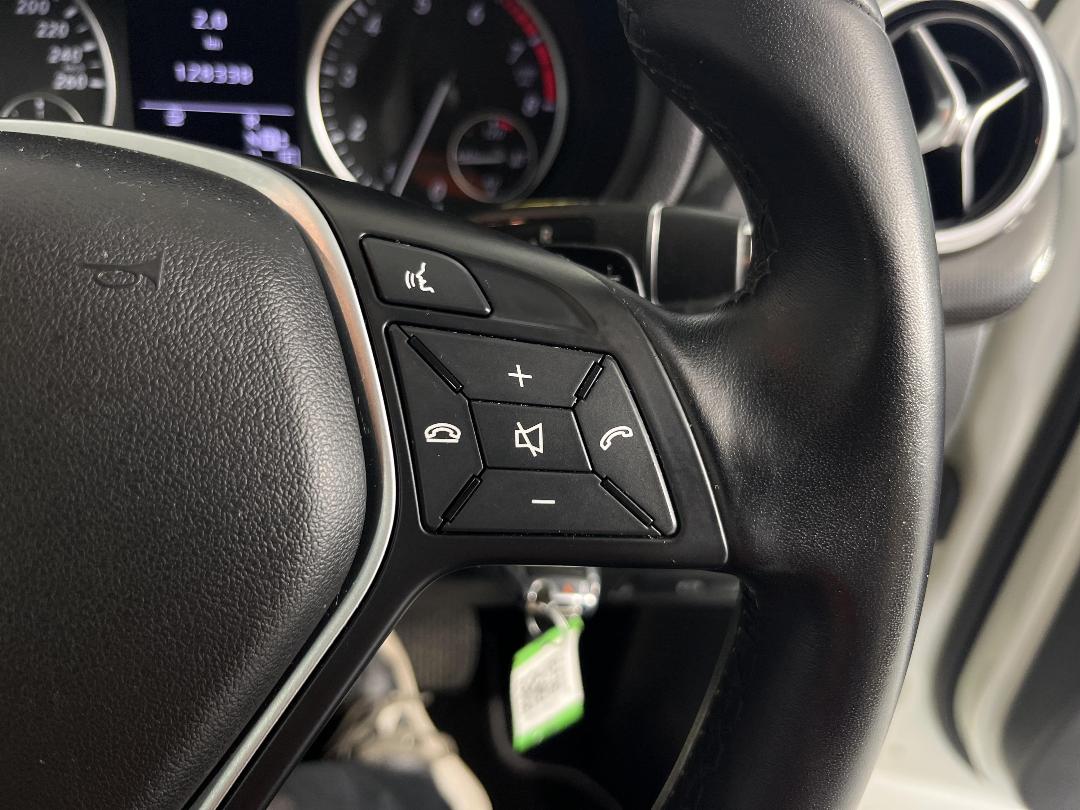 Photo '23' of Mercedes-Benz B180