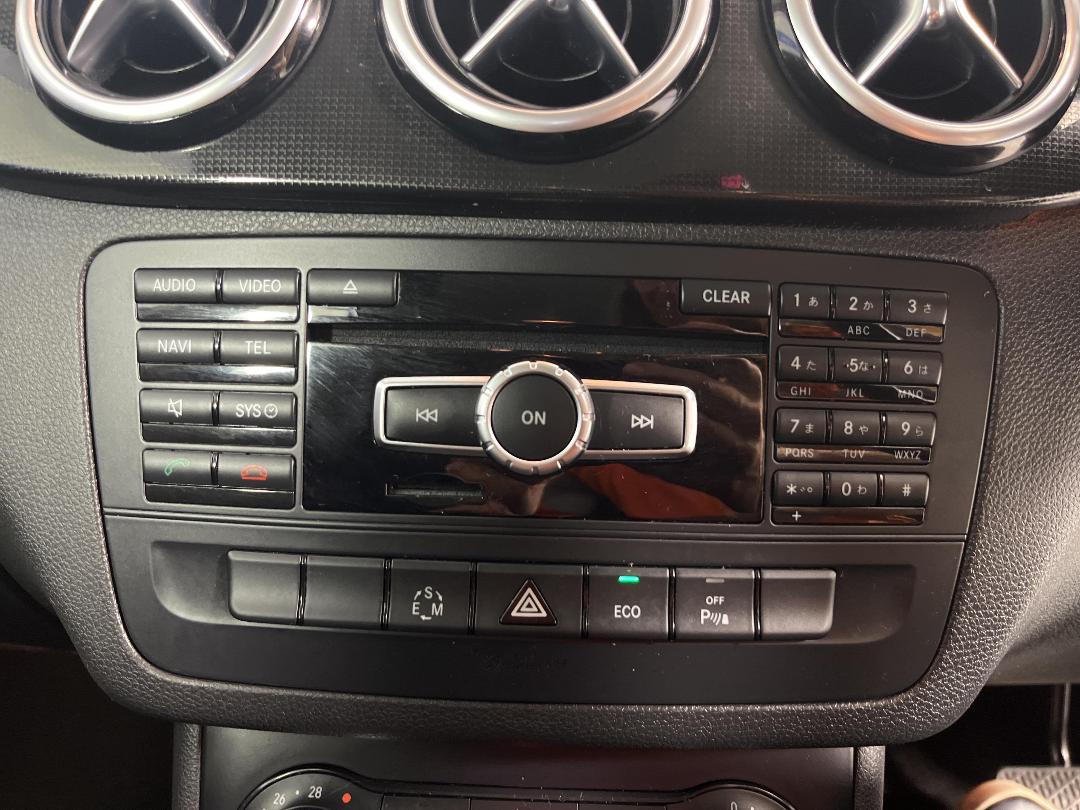 Photo '26' of Mercedes-Benz B180