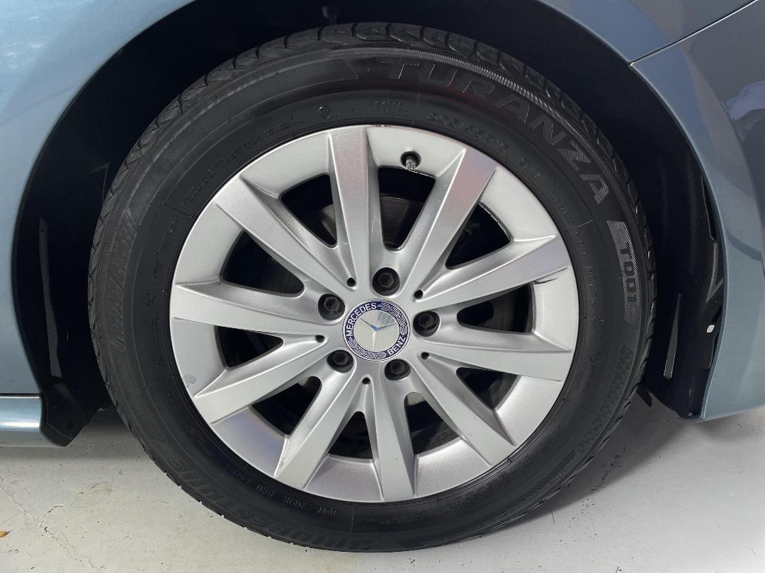 Photo '9' of Mercedes-Benz B180