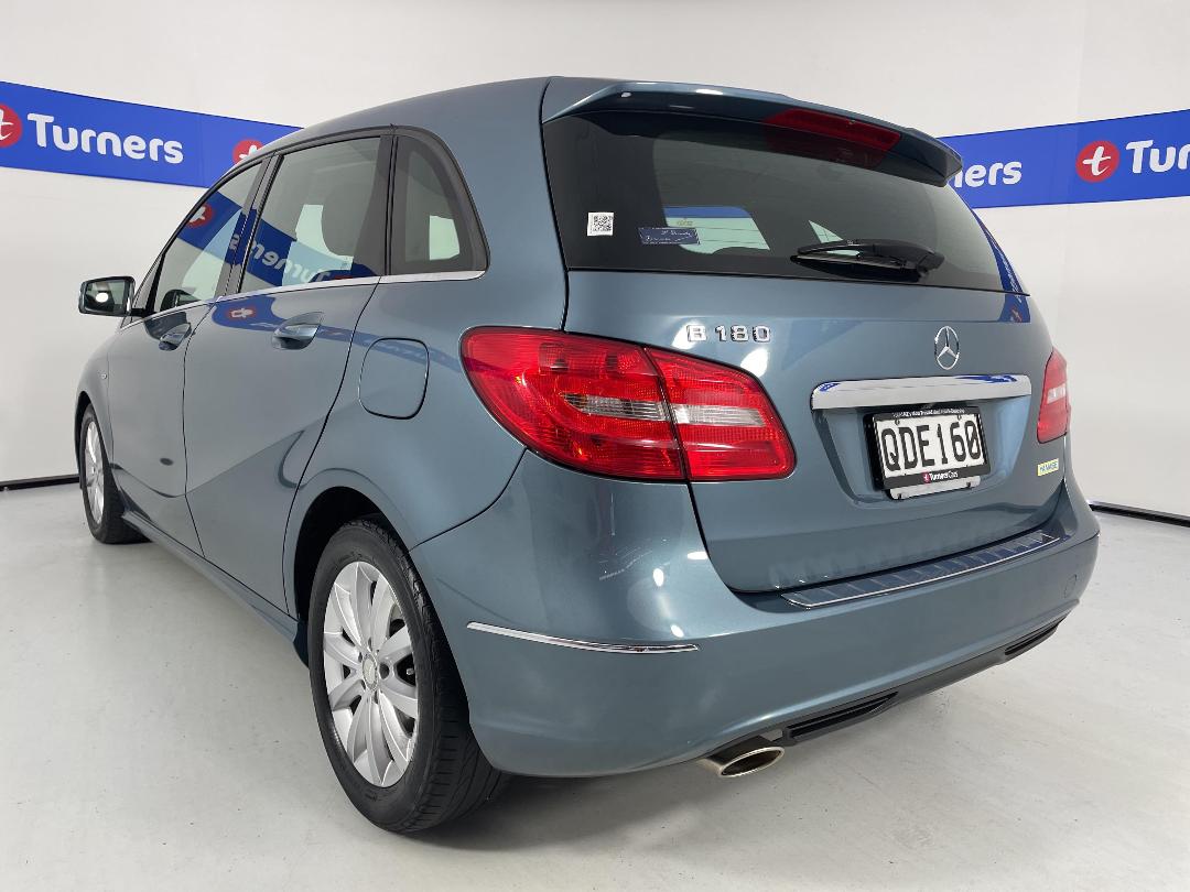 Photo '5' of Mercedes-Benz B180