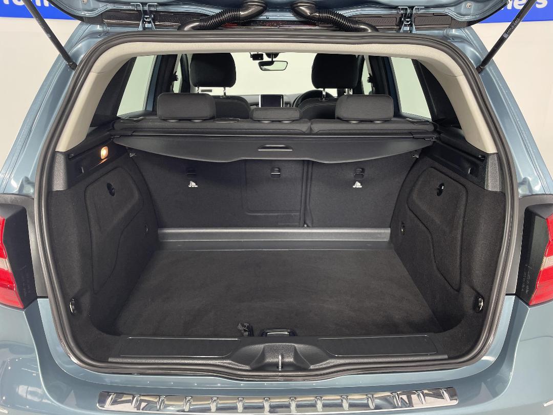 Photo '14' of Mercedes-Benz B180