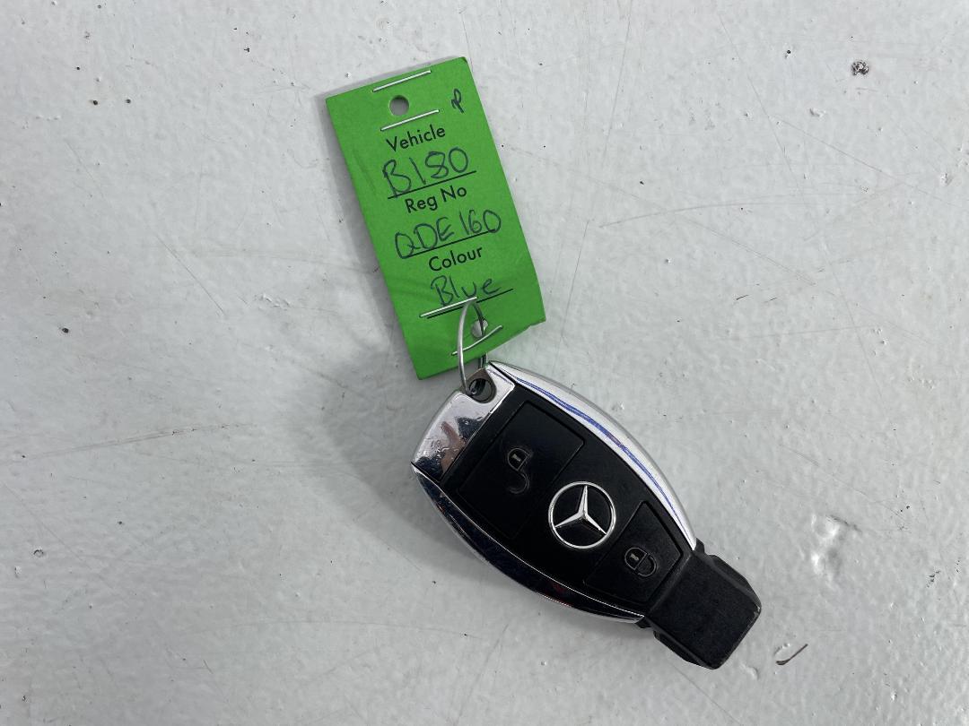 Photo '22' of Mercedes-Benz B180