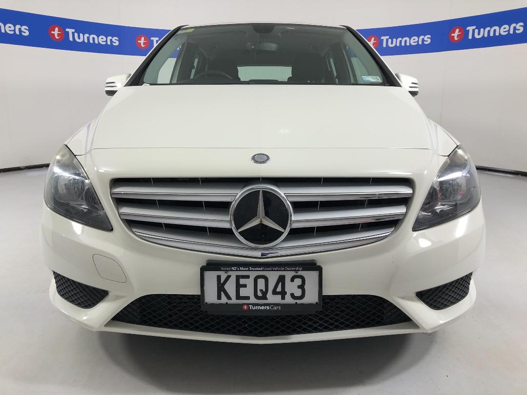 Photo '2' of Mercedes-Benz B180