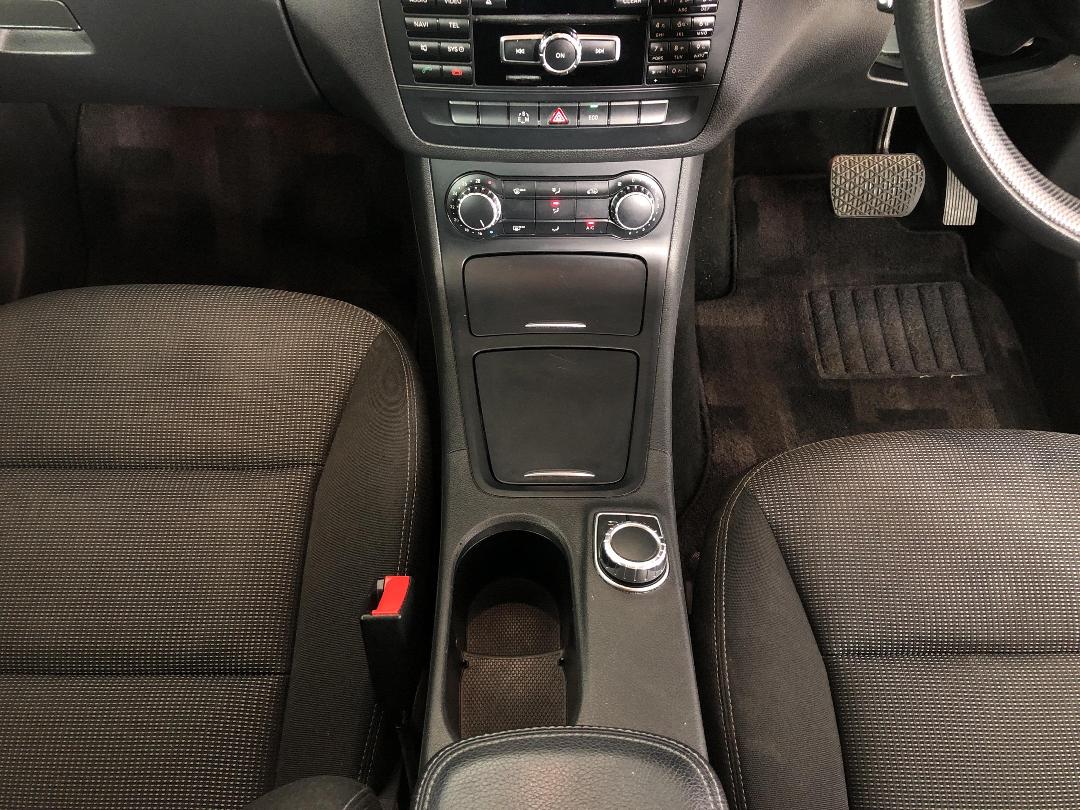 Photo '18' of Mercedes-Benz B180