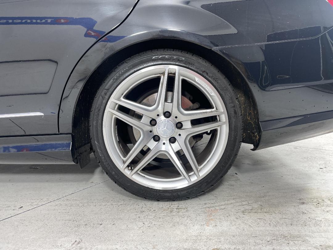 Photo '11' of Mercedes-Benz C-Class