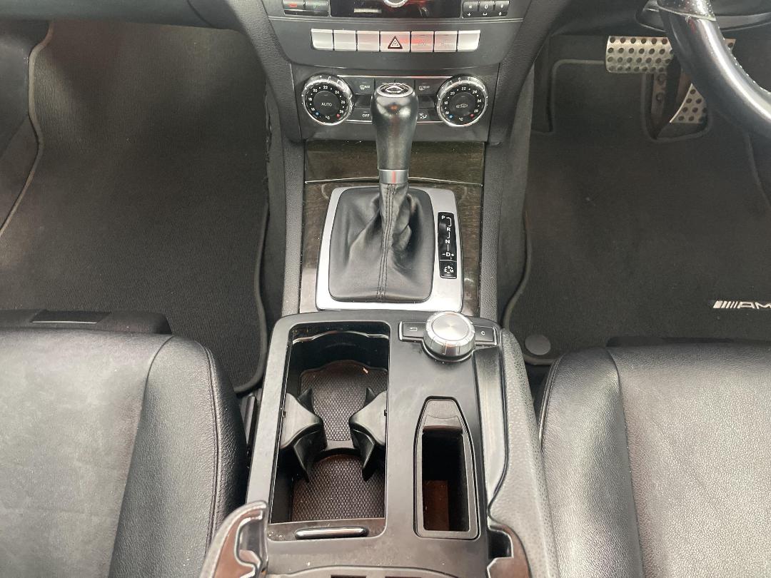 Photo '18' of Mercedes-Benz C-Class