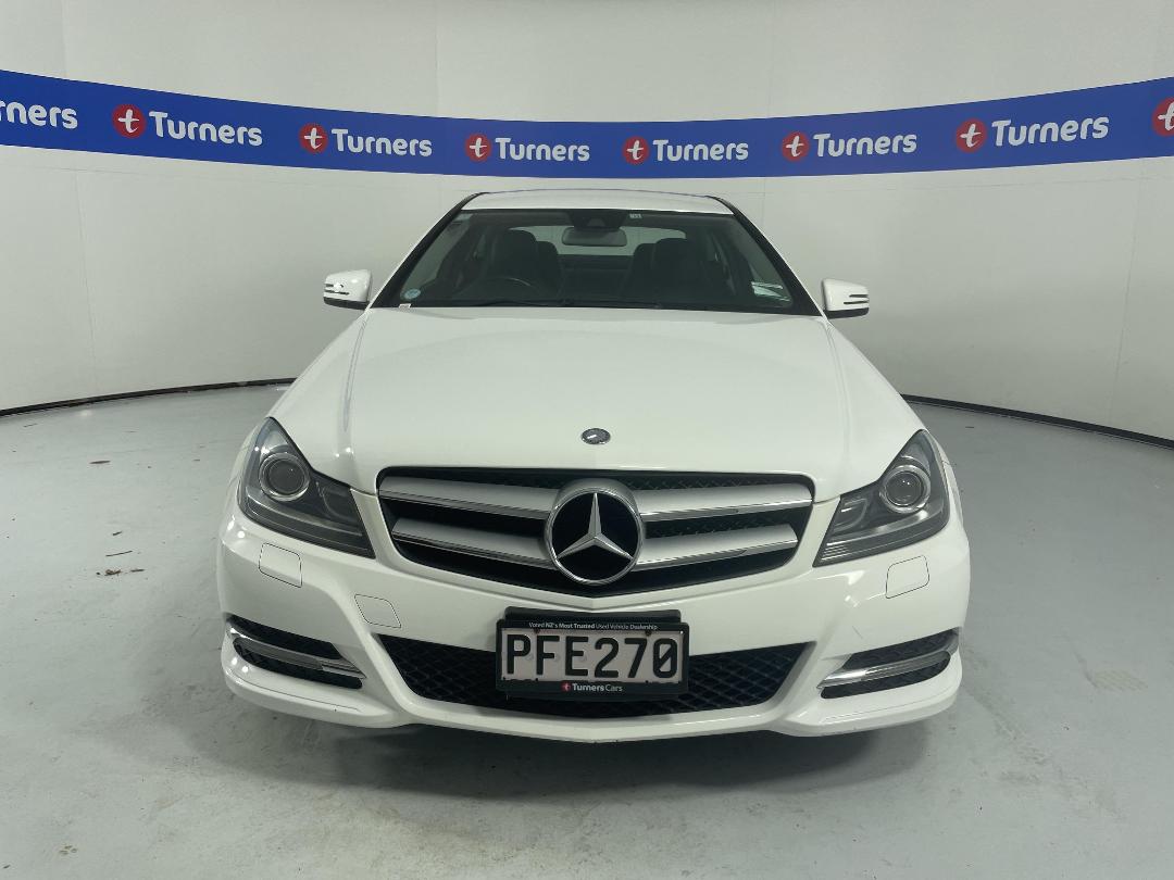 Photo '2' of Mercedes-Benz C180