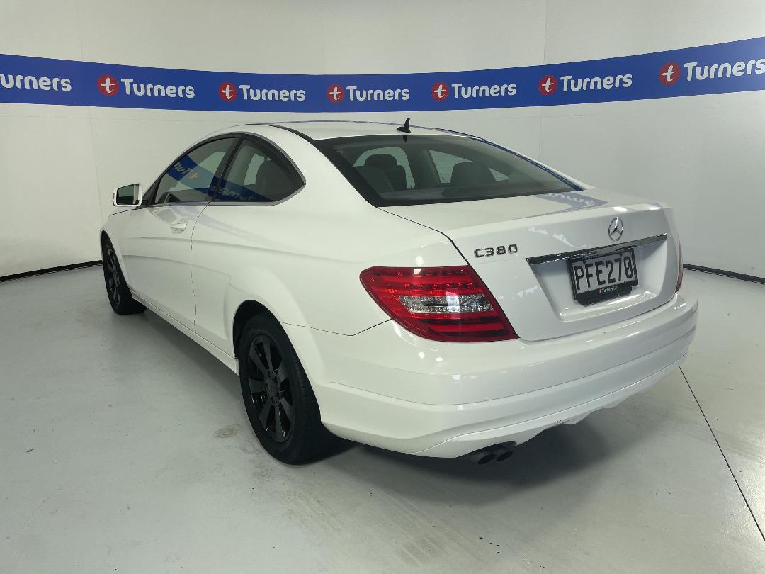 Photo '5' of Mercedes-Benz C180