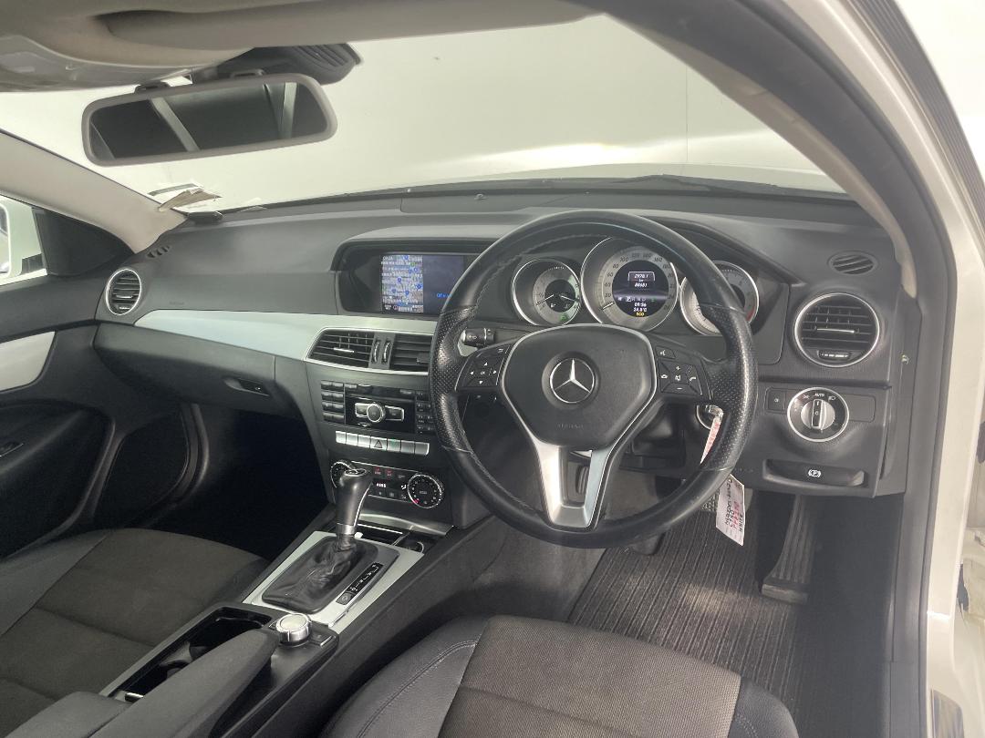 Photo '17' of Mercedes-Benz C180