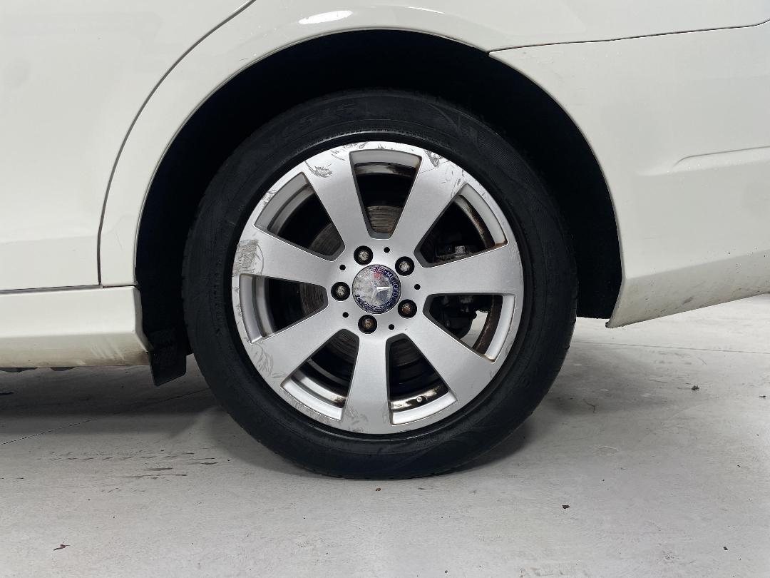 Photo '11' of Mercedes-Benz C180