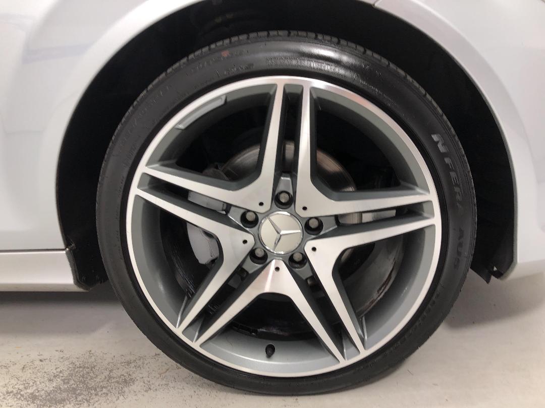 Photo '9' of Mercedes-Benz C180