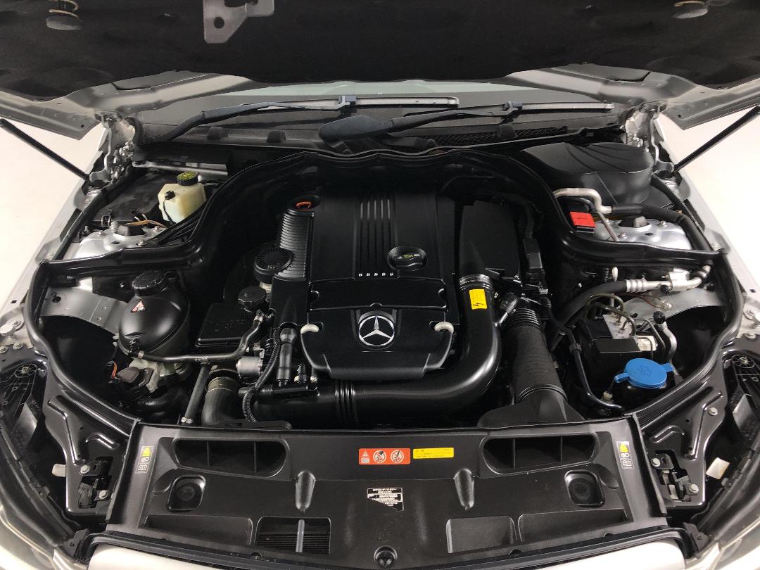 Photo '13' of Mercedes-Benz C180