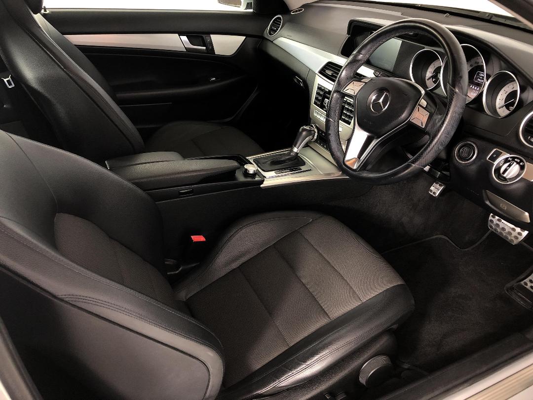 Photo '16' of Mercedes-Benz C180