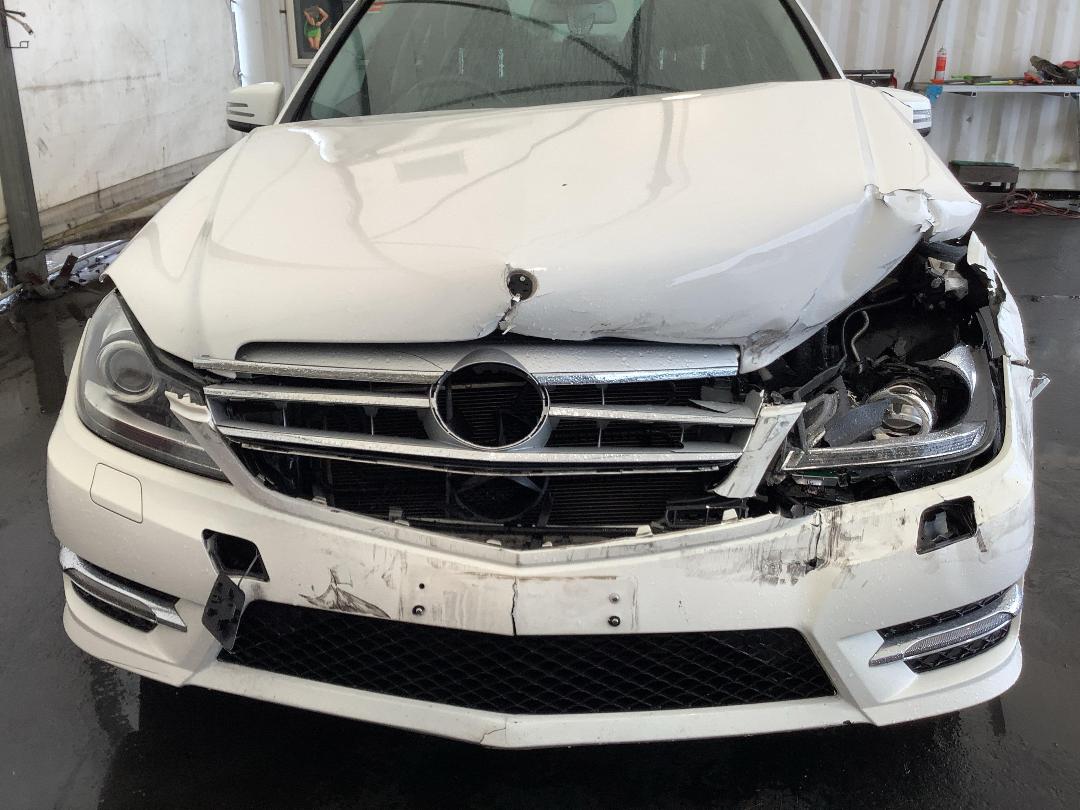 Photo '3' of Mercedes-Benz C180 Photo '3' of Mercedes-Benz C180