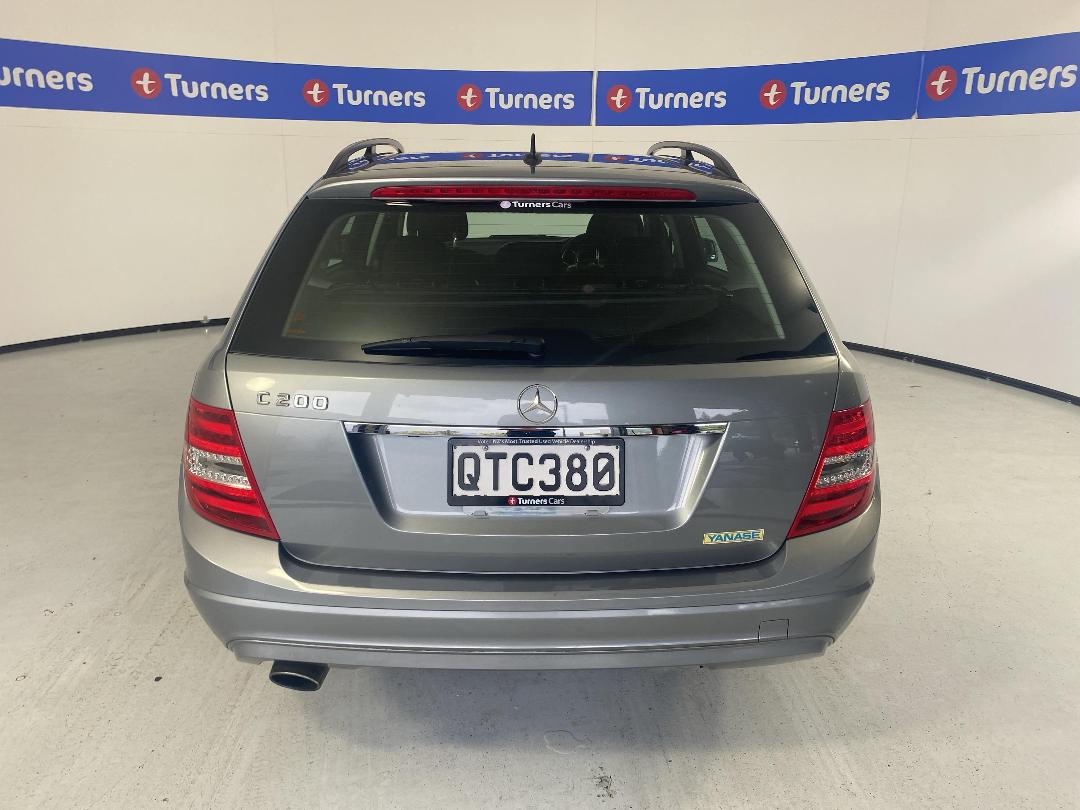 Photo '6' of Mercedes-Benz C200