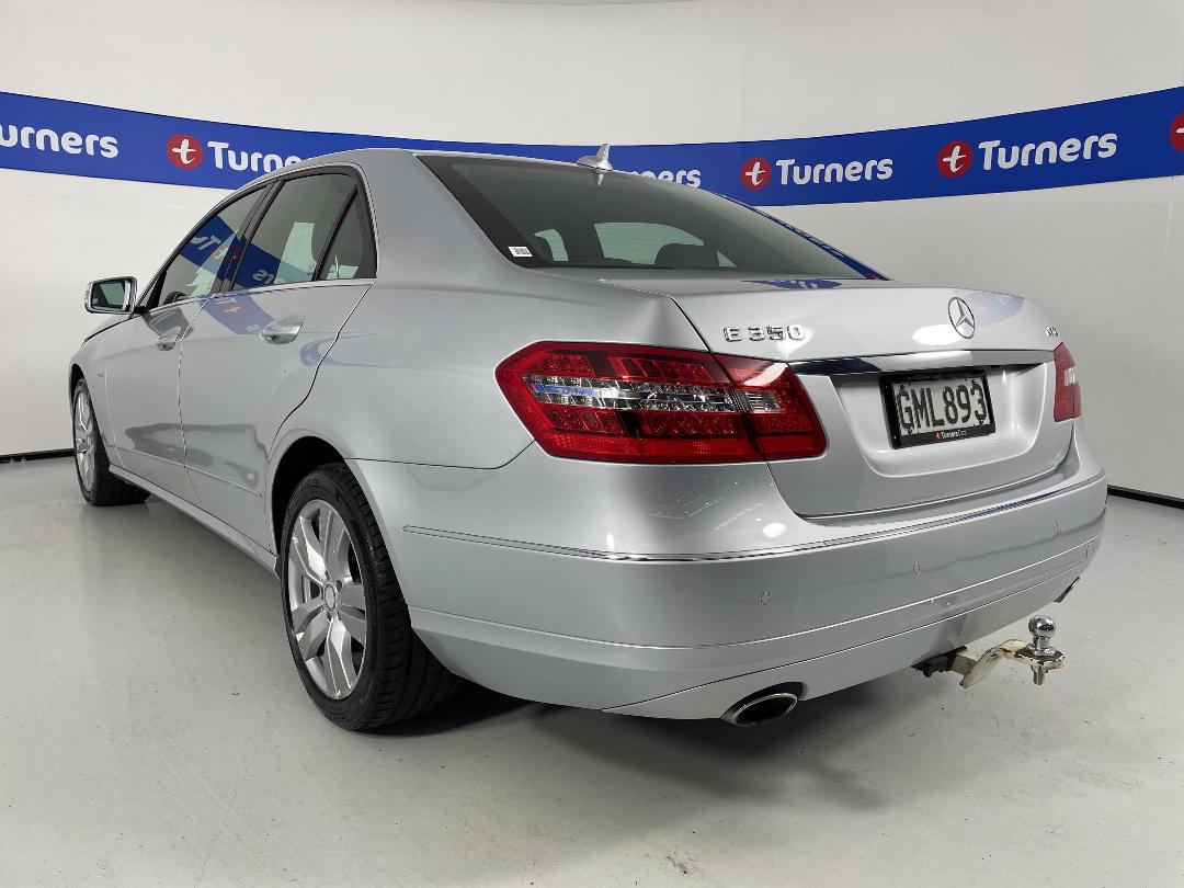 Photo '5' of Mercedes-Benz E-Class