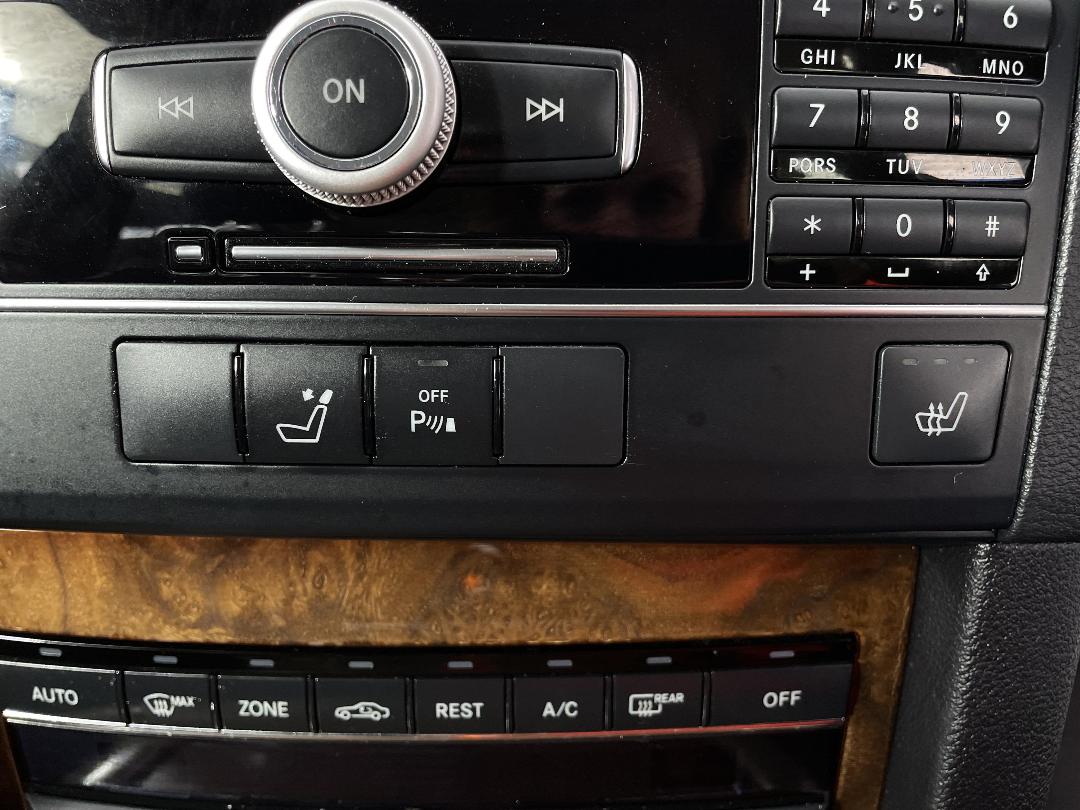 Photo '25' of Mercedes-Benz E-Class