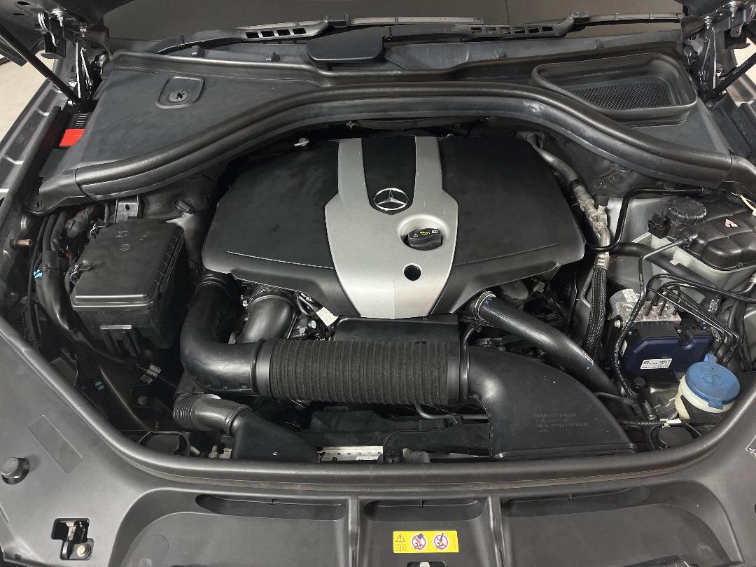 Photo '13' of Mercedes-Benz M-Class Photo '13' of Mercedes-Benz M-Class