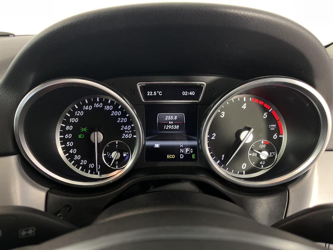 Photo '21' of Mercedes-Benz M-Class Photo '21' of Mercedes-Benz M-Class