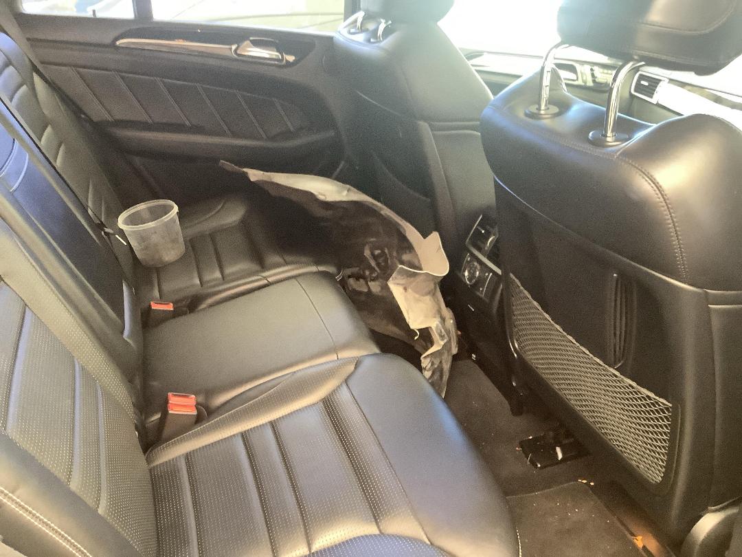 Photo '13' of Mercedes-Benz M-Class ML 63 AMG